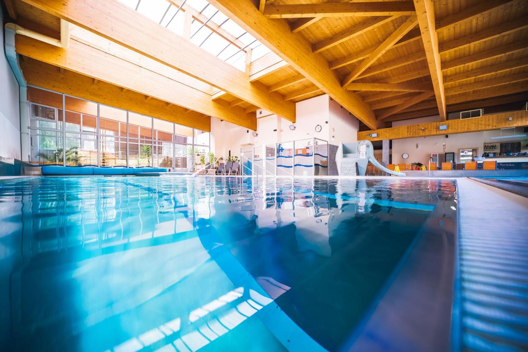 Wellness & Spa Hotel Certov Luaran gambar