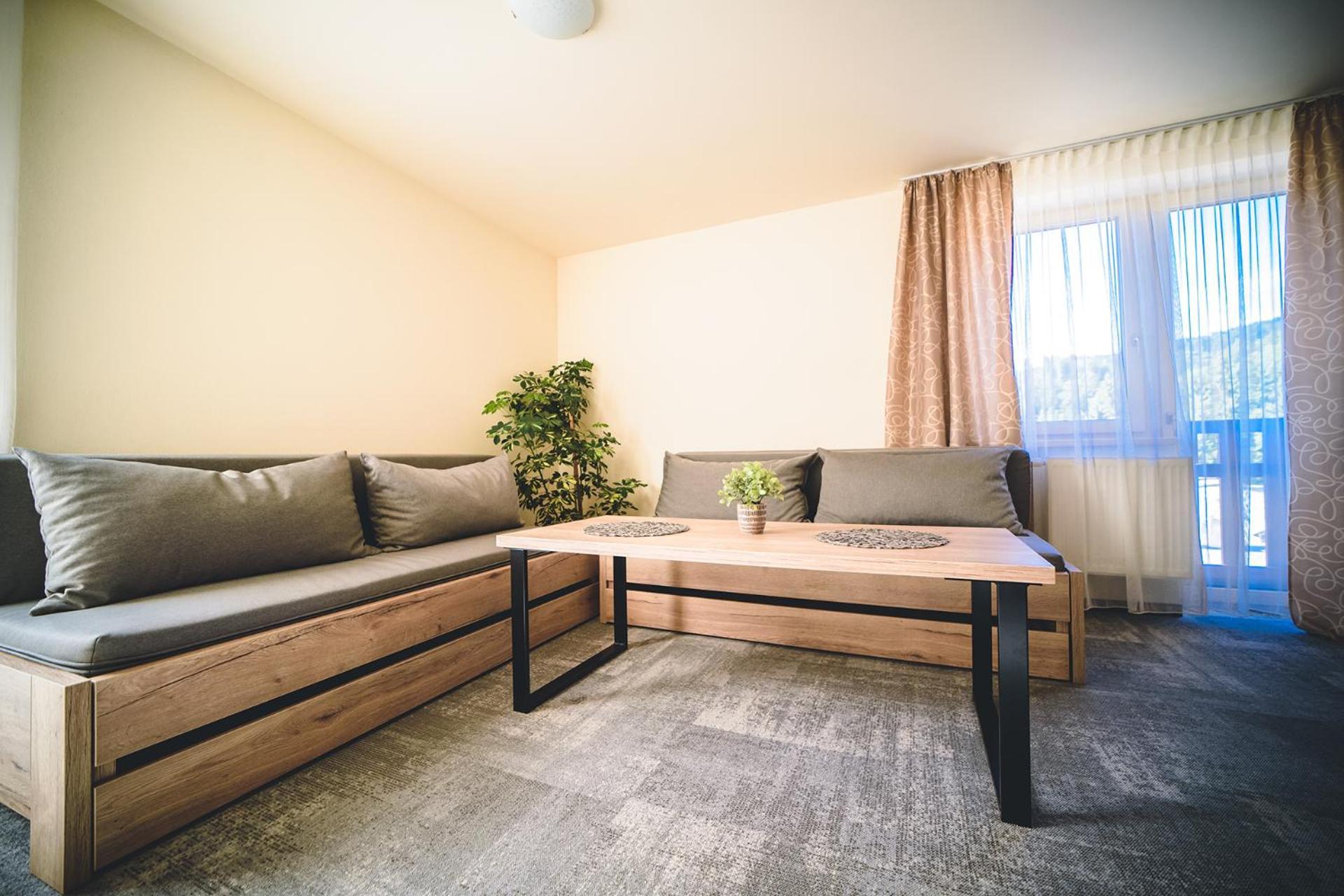 Wellness & Spa Hotel Certov Luaran gambar