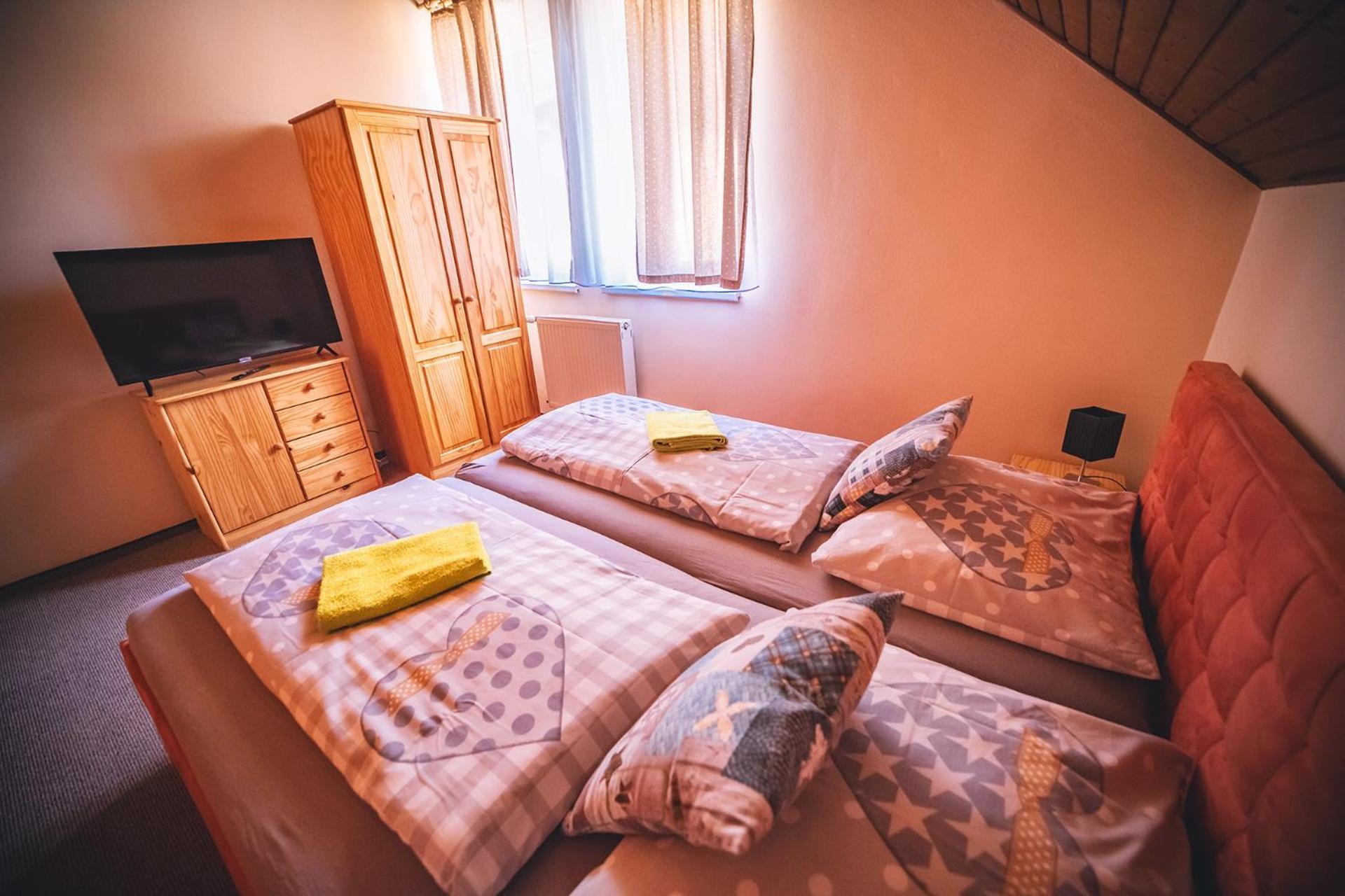 Wellness & Spa Hotel Certov Luaran gambar