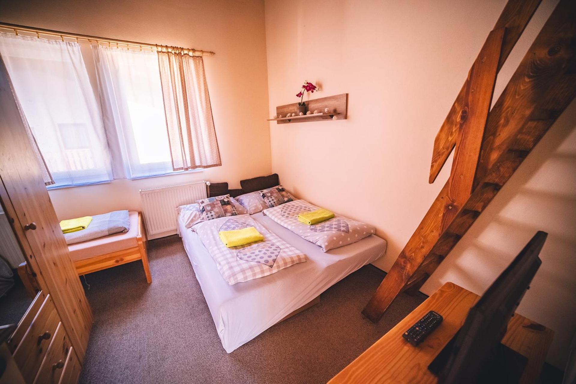 Wellness & Spa Hotel Certov Luaran gambar