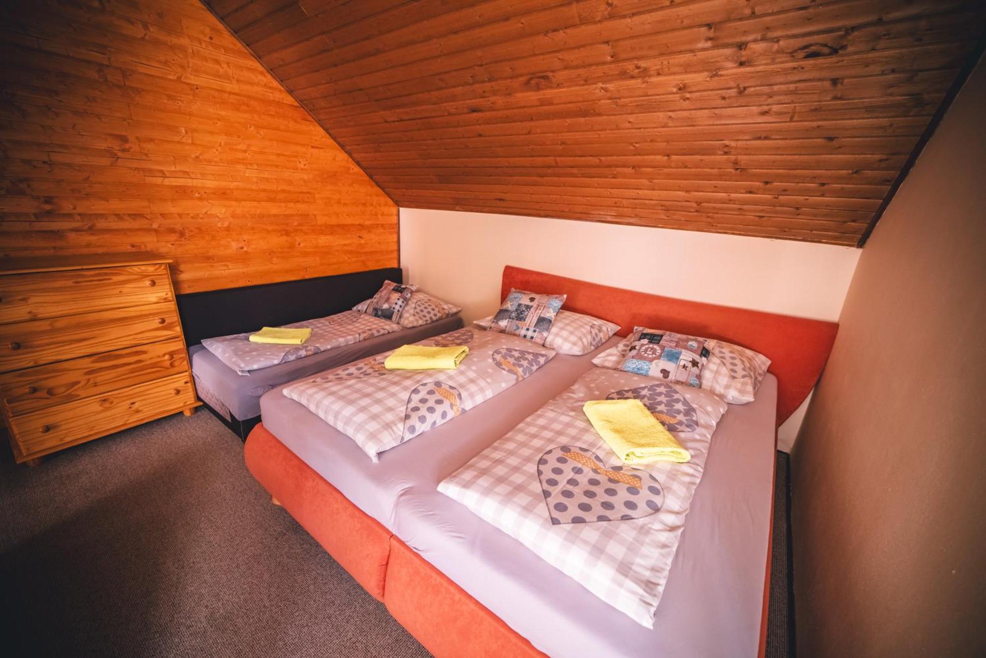 Wellness & Spa Hotel Certov Luaran gambar