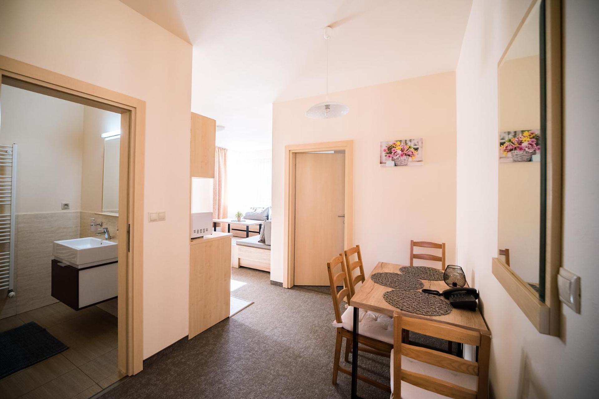 Wellness & Spa Hotel Certov Luaran gambar