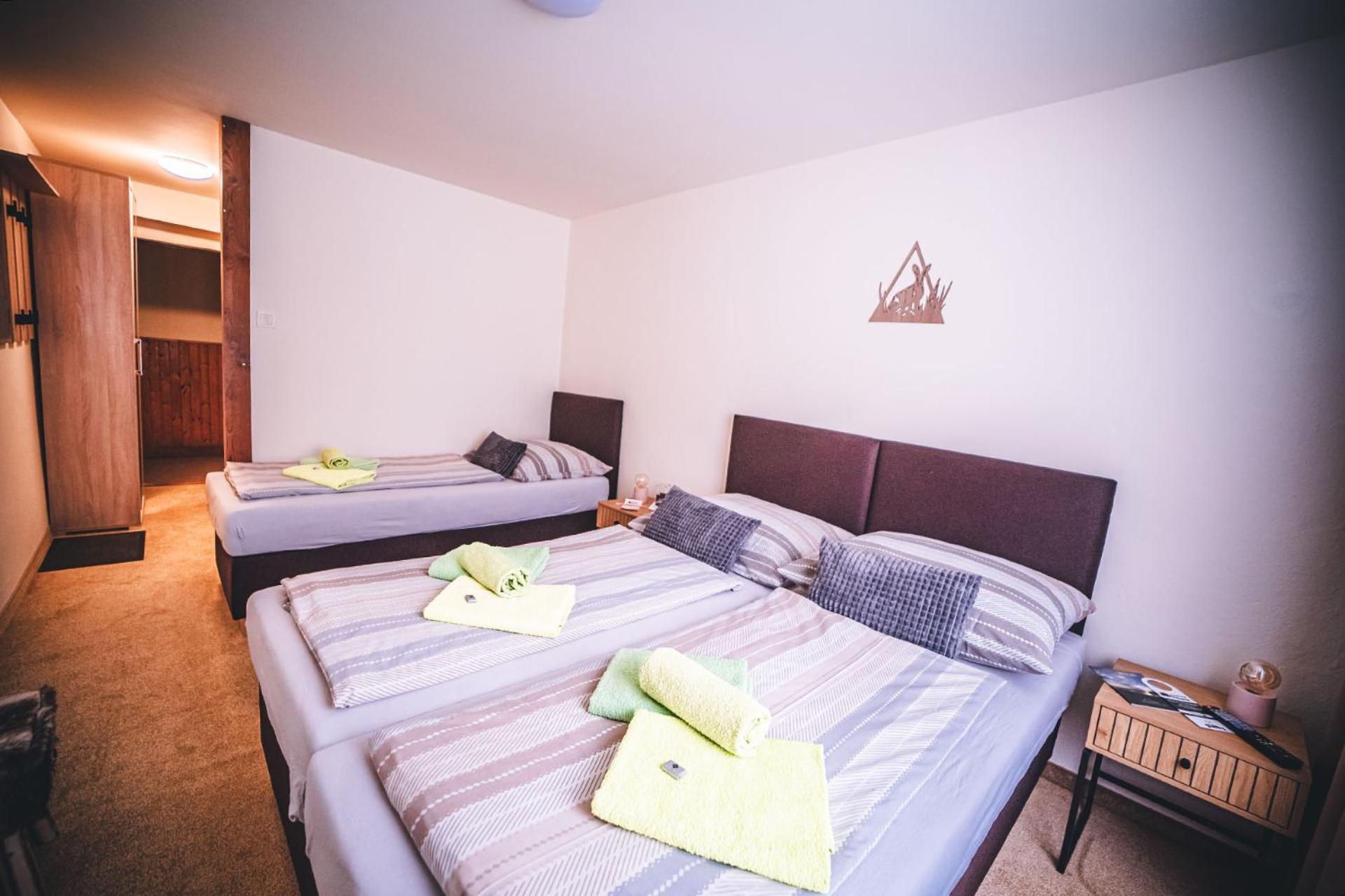 Wellness & Spa Hotel Certov Luaran gambar