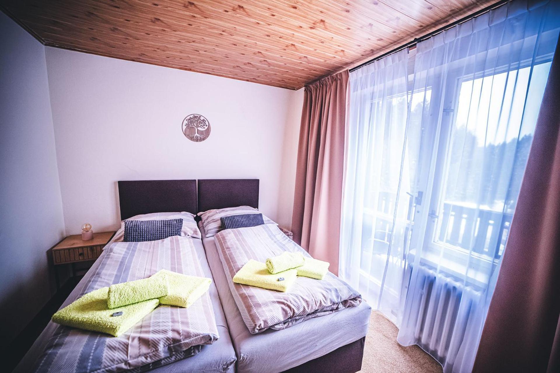 Wellness & Spa Hotel Certov Luaran gambar